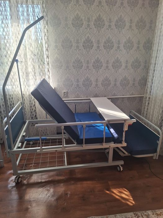 Кровать инвалидная