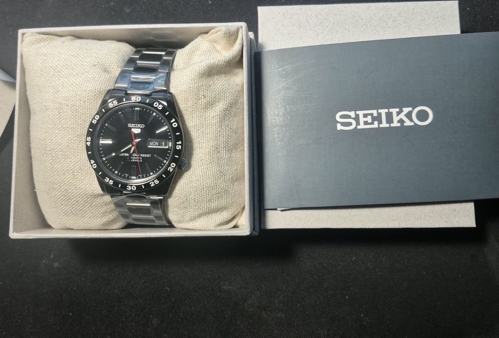 Наручные часы Seiko SNKE03K1