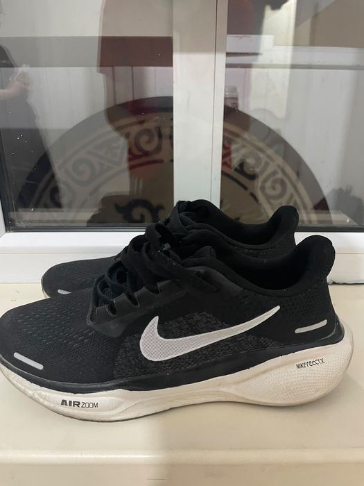 Nike беговой кроссовки