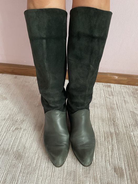 Кожаные сапоги демисезонные