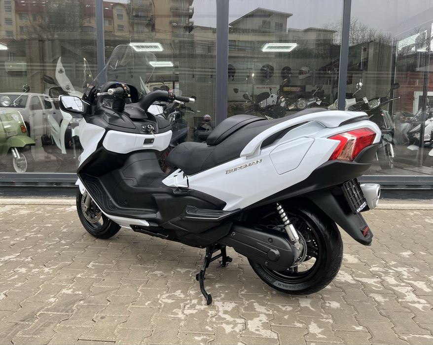 Suzuki Burgman 650 cc - Garantie - Transport Gratuit -