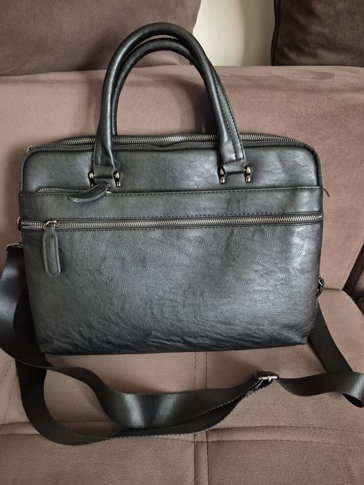 Продам портфель кожанный