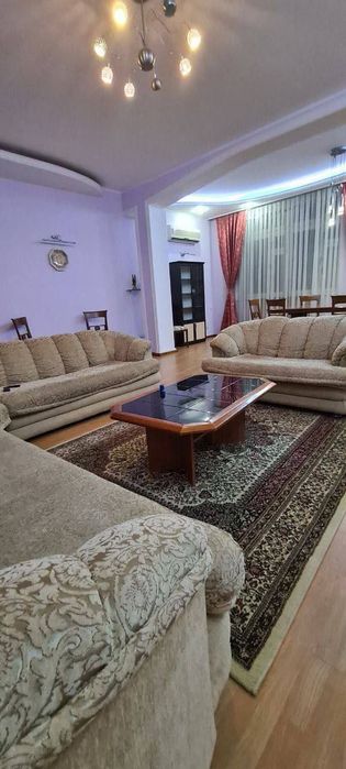 Продаётся 3/3/4 квартира, метро Ойбек, Мирабадский р-н, попугайчик