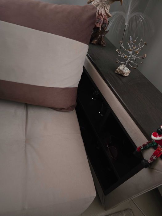 Продавам ъглов диван холна гарнитура