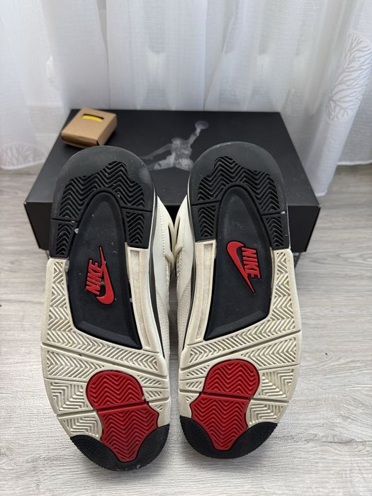 Jordan 4 retro Flight club
