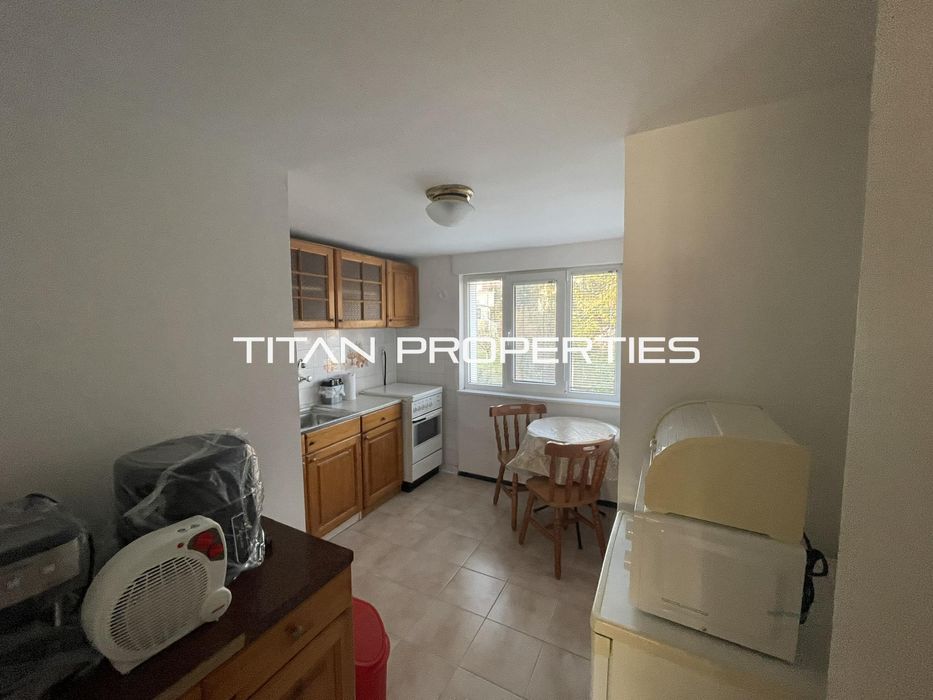 Дава се под наем Тристаен апартамент в Варна, м-т Траката - 80 кв.м за 500 € - Снимка #2