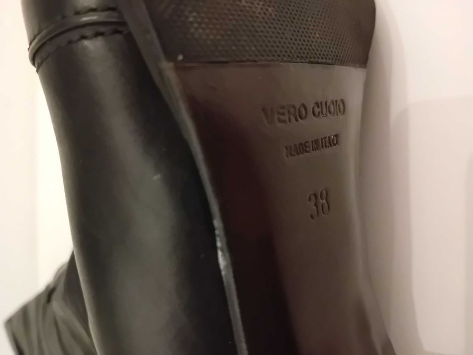 Дамски черни ботуши естествена кожа, произведени в Италия, 38 номер