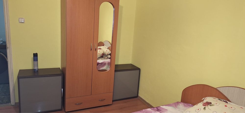 Garsoniera libera de inchiriat eremia