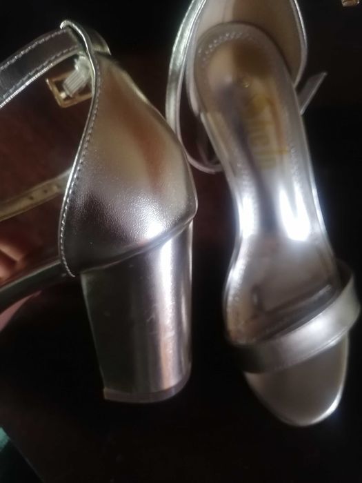 Нови дамски сандали