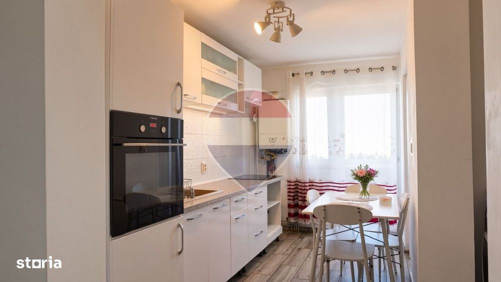 Apartament cu 3 decomandat de vânzare pe Calea Bucuresti 63 mp+balcon — fotografia 1