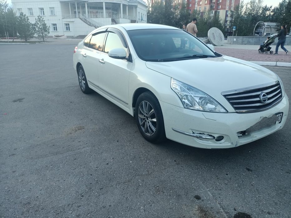 Продам Ниссан теана.