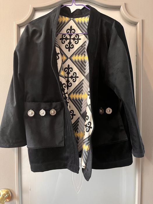 Казахское платье и пиджак