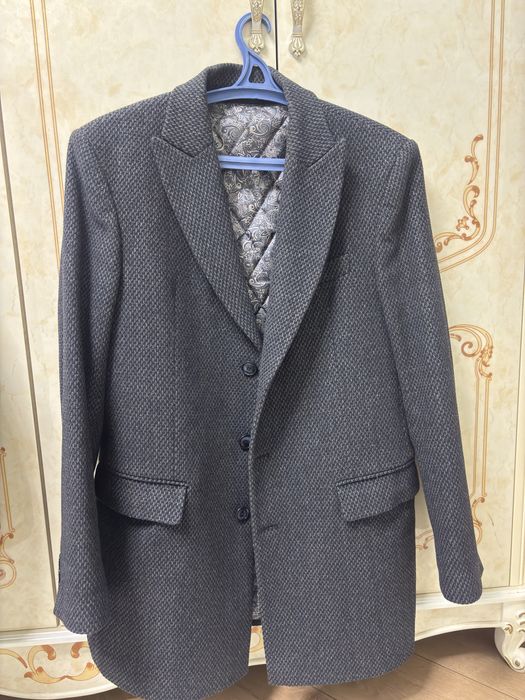 Пальто серый б/у мужской