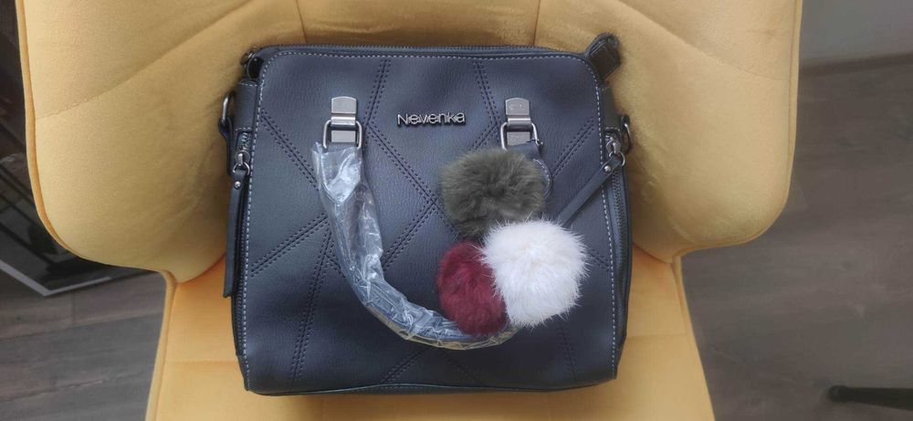 Чисто нова неизползвана маркова модна дамска чанта Nevenka
