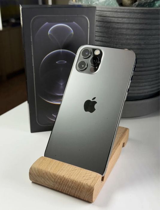 Продам iPhone 12 Pro