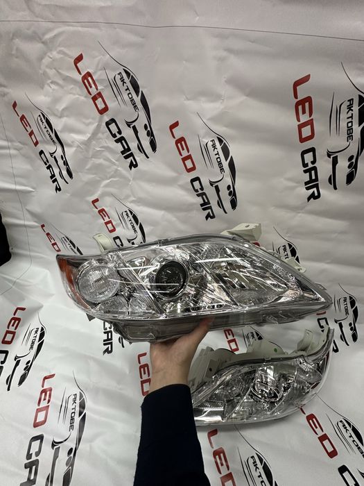 Фары на Toyota camry 40