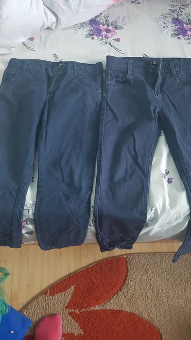 Vand pantaloni copii