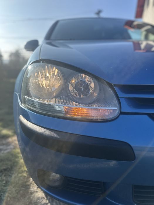 Volkswagen GOLF 5 - 2.0 SDI