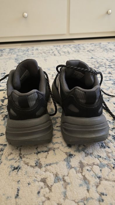 Adidasi Adidas marimea 38
