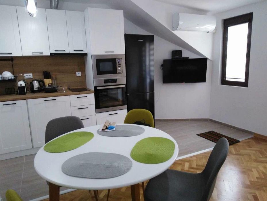 От 22.12! Двустаен, под наем, Център