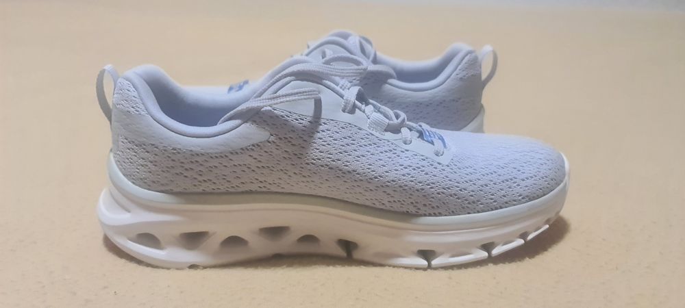 Кроссовки Skechers GORUN