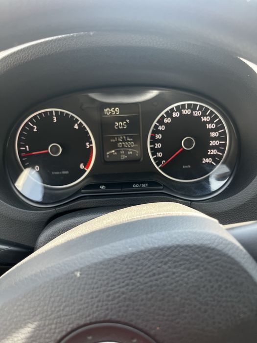 Volkswagen  Polo  R 6