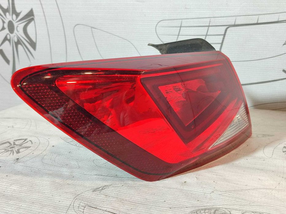 Stop aripă spate stânga Hatchback Seat Leon 5F 2015 2.0 Diesel Cod OEM: 90036833, 5F0945207E (5G3)