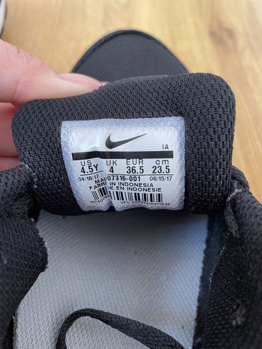 Nike MD RUNNER 2 Damă