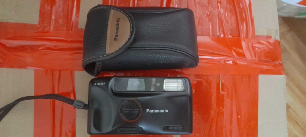 Фотоаппарат пленочный Panasonic с чехлом и сумкой