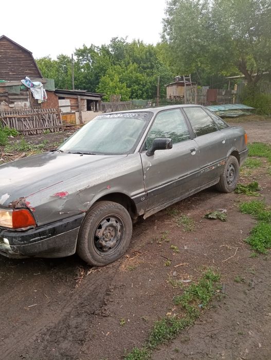 Продам машину Ауди 80 б3