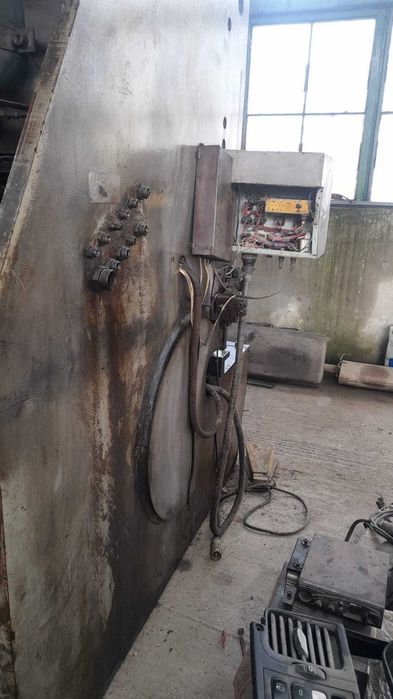 Foarfeca/ghilotina FDT 16-30 debitat tabla pana la 30 mm (NOUA)