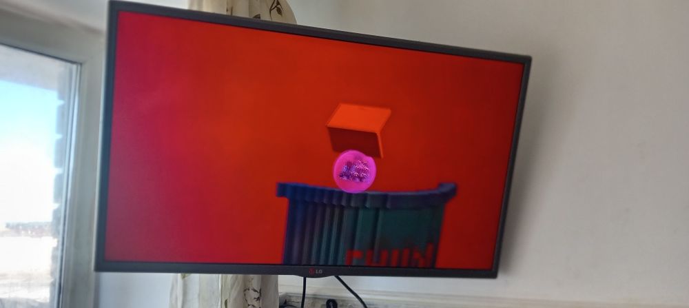 Продам телевизор