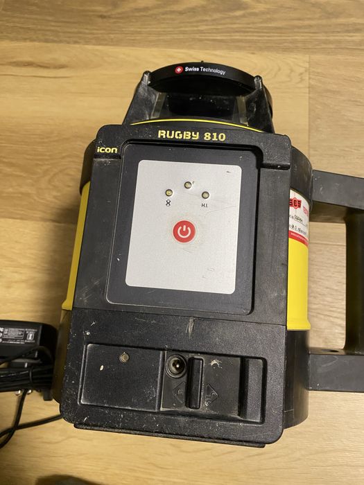 Nivela laser Leica Rugby 810