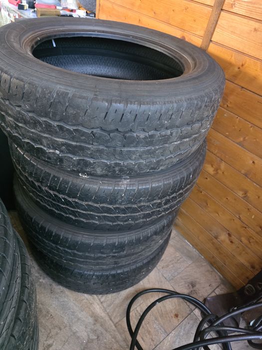 Anvelope set215 60 R17C  set 215  65 R16C
