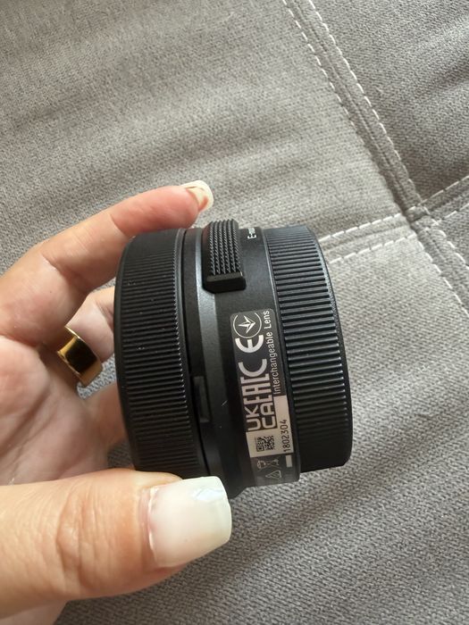 Obiectiv Sony ZVE-10 stare perfecta