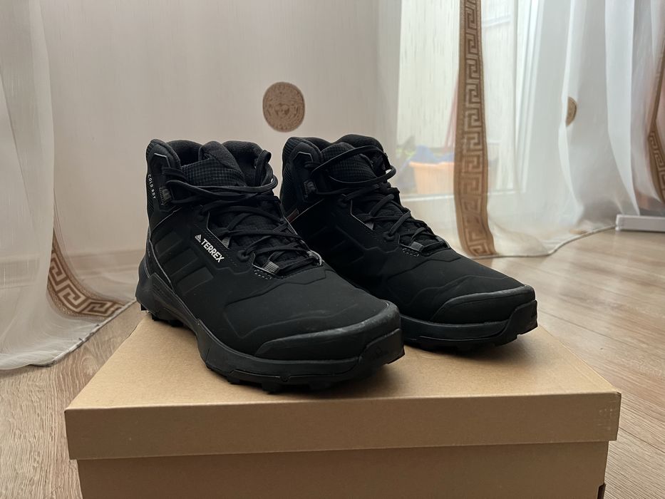 Adidas Terrex AX4 Mid Beta COLD READY