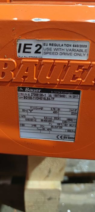 Motor electric trifazat cu reductor Bauer 11kW 6.4rpm