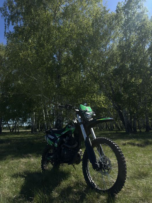 Продам эндуро мотоцикл