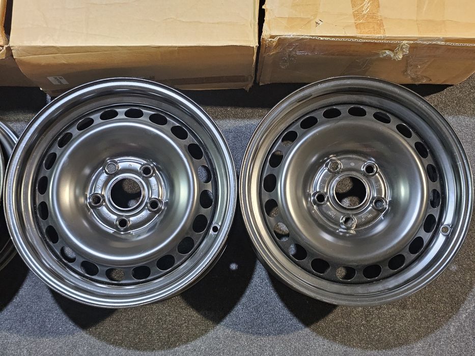 Set jante tabla Volkswagen 5x112 R15 7J ET37 noi originale