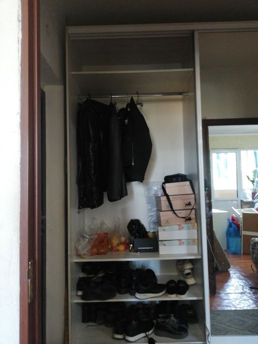 Шкаф для прихожего