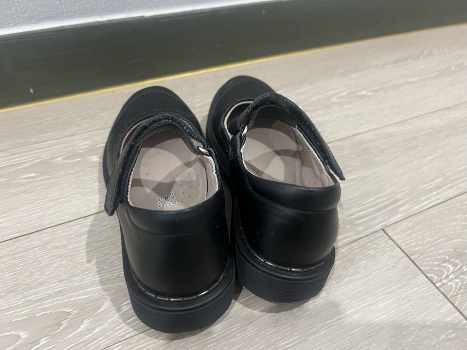 Туфли на девочку