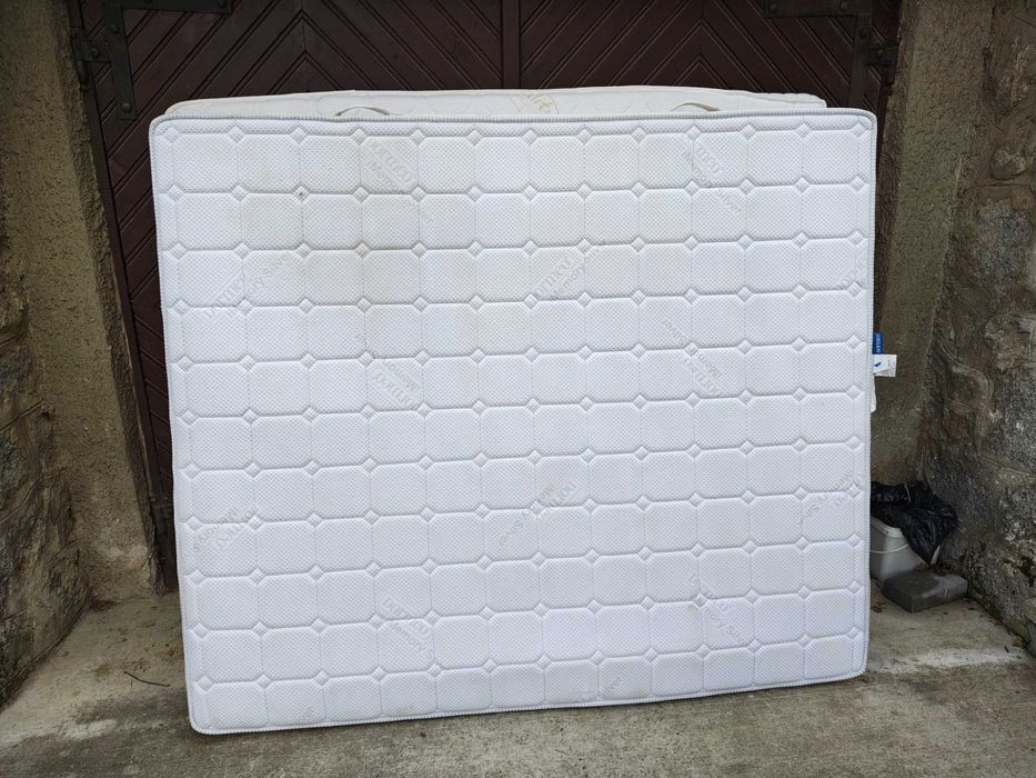 Матраци двойно легло