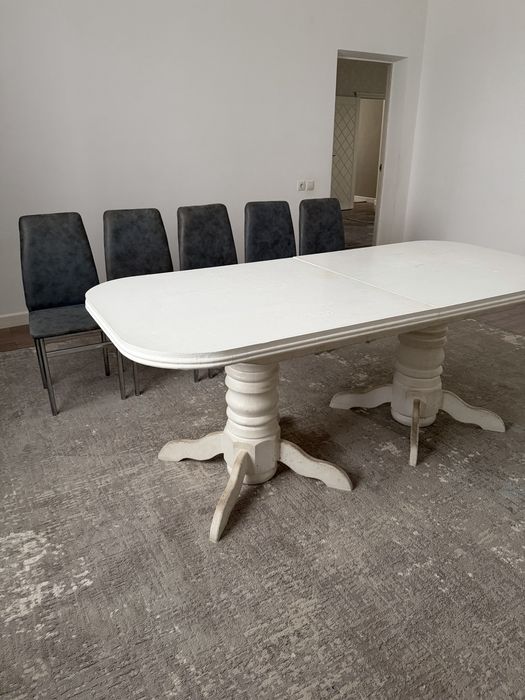 Кухонный стол