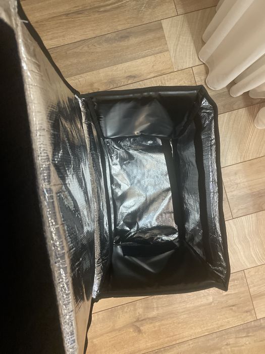 Яндекс черная термосумка