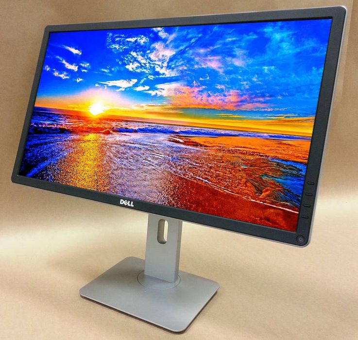 Monitor Dell 24" P2414Hb in stare foarte buna