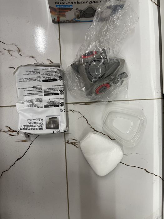 Продам полумаска