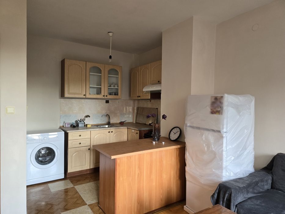 Дава се под наем Двустаен апартамент в Стара Загора, Център - 70 кв.м за 331.5 € - Снимка #4