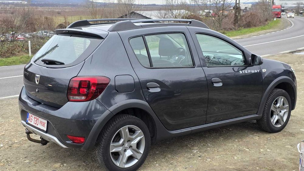 Dacia Sandero Stepway GPL 2018 carte RAR