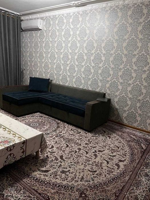 Продаю квартиру Яшнабадский р-он Авиасозлар-4, 2-х ком 3-этаж 50м2