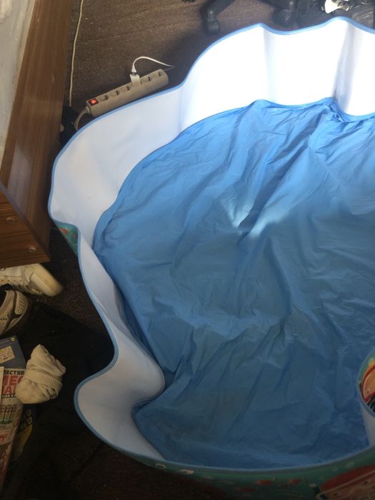 Детски басейн нов